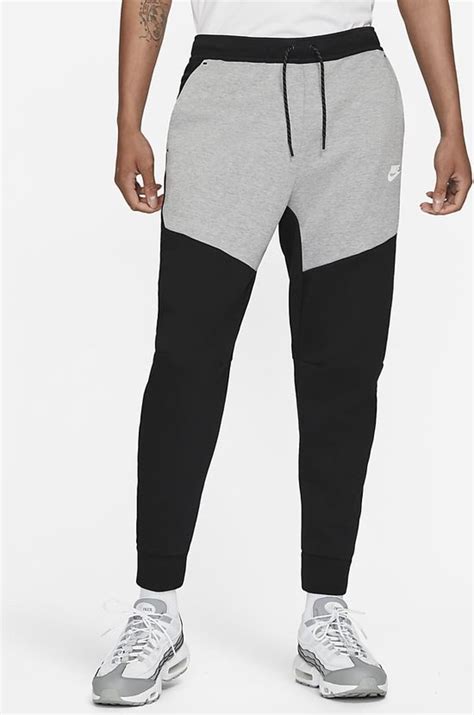 grijze nike tech broek heren|nike tech fleece aanbieding.